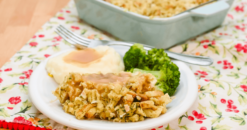 Make Microwave Chicken and Stuffing Casserole for a Fast Dinner! Just Microwave It