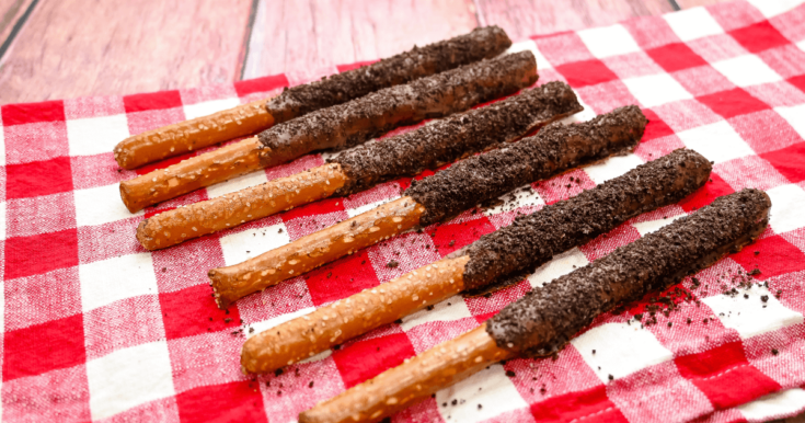 Gourmet Chocolate-Covered Pretzels